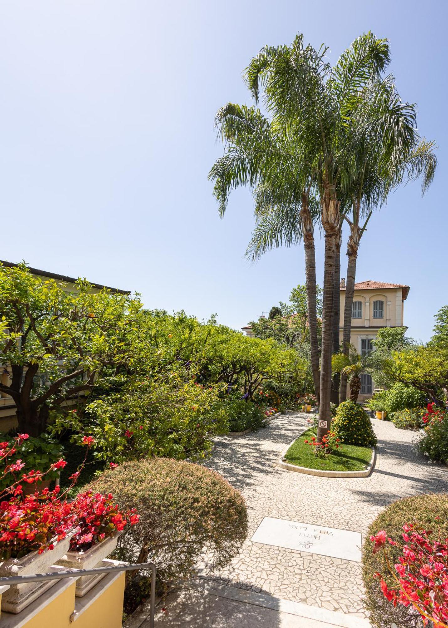 Hotel Villa Elisa & Spa 보르디게라 외부 사진