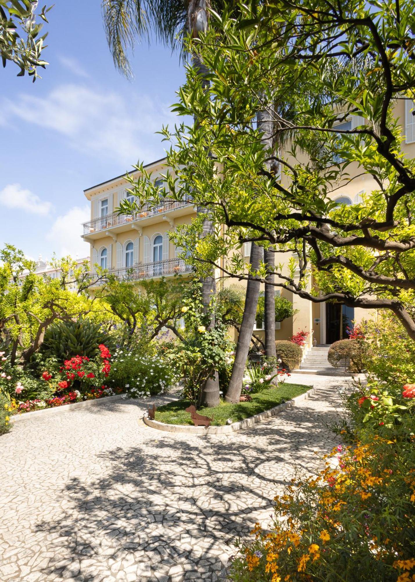 Hotel Villa Elisa & Spa 보르디게라 외부 사진